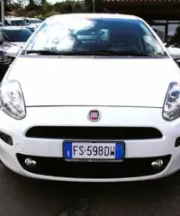 FIAT - Punto - 1.3 MJT Autocarro 4 Posti 95cv FIAT - Punto - 1.3 MJT Autocarro 4 Posti 95cv