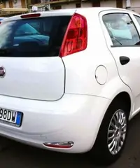 FIAT - Punto - 1.3 MJT Autocarro 4 Posti 95cv FIAT - Punto - 1.3 MJT Autocarro 4 Posti 95cv