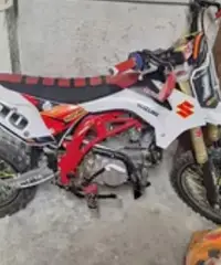 Pit bike 140