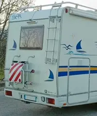 Camper