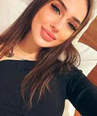 Veronika, 27 anni Veronika, 27 anni