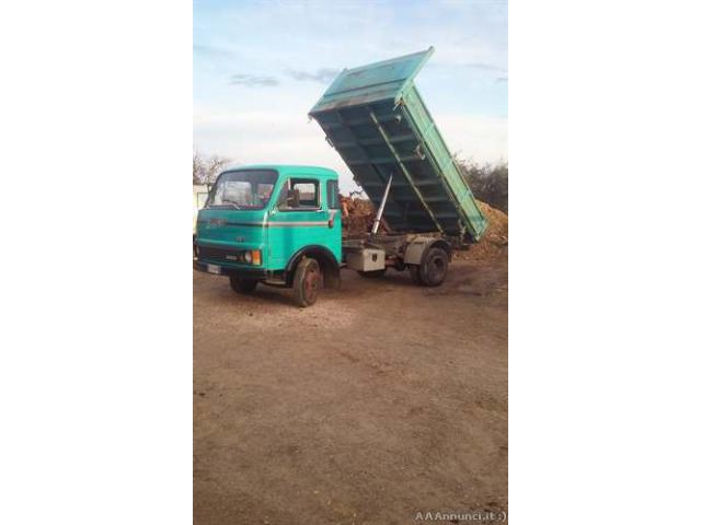 Camion OM 40