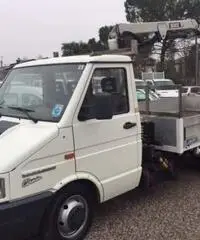 Iveco daily gru e cassone Iveco daily gru e cassone