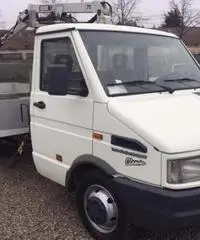 Iveco daily gru e cassone Iveco daily gru e cassone