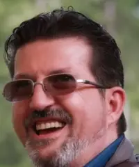 Si effettuano CONSEGNE ovunque a ore o a giornata Si effettuano CONSEGNE ovunque a ore o a giornata