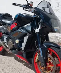 Aprilia Tuono 1000 R - 2004 Aprilia Tuono 1000 R - 2004