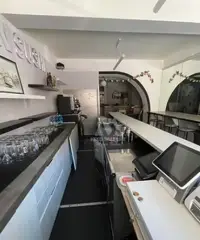 Cedesi attivita' bar Cedesi attivita' bar