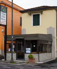 Cedesi Attività - Pizzeria Paninoteca Cedesi Attività - Pizzeria Paninoteca