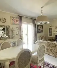 Appartamento 5,5 vani con Garage San Gregorio di C Appartamento 5,5 vani con Garage San Gregorio di C