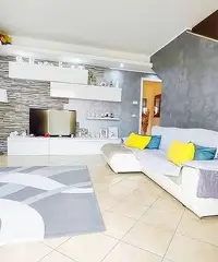 Appartamento 4 vani con Terrazza e Garage Mascaluc