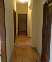 Stanza femminile brevi p., zona tribunale