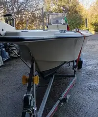 Barca tonnetto motore Mercury 40