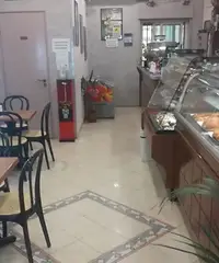 Mascali centro- attivita' di bar