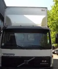 CAMION VOLVO FL6 INTERCOOLER DAVVERO BELLO
