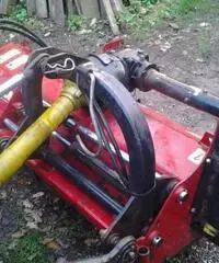 TRINCIA CM. 160 CON SPOSTAMENTO IDRAULICO TRINCIA CM. 160 CON SPOSTAMENTO IDRAULICO