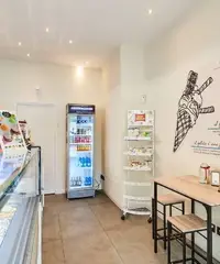 GELATERIA E CAFFETTERIA IN ZONA STRATEGICA A DALMI GELATERIA E CAFFETTERIA IN ZONA STRATEGICA A DALMI