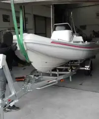 Gommone Focchi 550 + Honda 90 cv + carrello Cresci