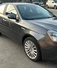 Alfa Romeo Giulietta 1.6 JTDm-2 105 CV Progression