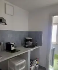 Palermo via Montepellegrino ufficio 75 mq circa