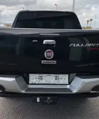 FIAT FULLBACK 2.4 DS 180 cv 4X4 ,CON CAMBIO AUTOMA FIAT FULLBACK 2.4 DS 180 cv 4X4 ,CON CAMBIO AUTOMA