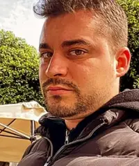 Cameriere o altro Cameriere o altro