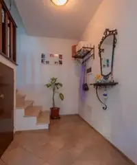 Appartamento in villetta completamente ristruttura Appartamento in villetta completamente ristruttura