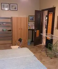 Stanza in Viale Lazio(solo donne)zona Municipio