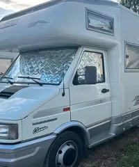 Mobilvetta Icaro 5LX su Iveco 2.8 122cv