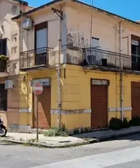 Via Canova, Trivani mq. 75 Via Canova, Trivani mq. 75