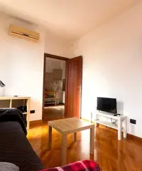 Recente trilocale con balcone e p.auto