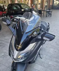 Honda forza 300 abs 2021 esamino permuta