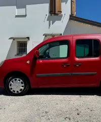 RENAULT Kangoo 3ª serie - 2010 RENAULT Kangoo 3ª serie - 2010