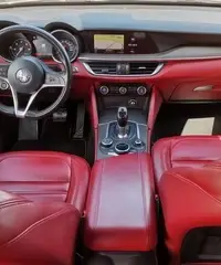 Alfa Romeo Stelvio 2.2 Turbodiesel 210 CV AT8 Q4