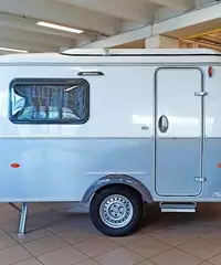 Eriba Touring 310 - Caravan con tetto sollevabile