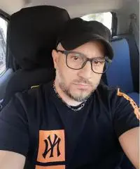 Cerco donna per relazione seria Cerco donna per relazione seria