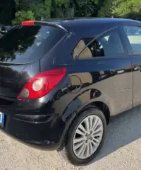 Opel Corsa 1.2 Benzina UNICO Opel Corsa 1.2 Benzina UNICO
