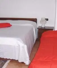 Possib. 2 BILOCALI 3 km dal mare di LOANO SV