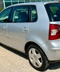Volkswagen Polo 1.9 Diesel TDI 101cv 5 porte Volkswagen Polo 1.9 Diesel TDI 101cv 5 porte