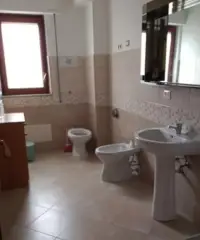 Camere arredate in Via Perez per studentesse Camere arredate in Via Perez per studentesse