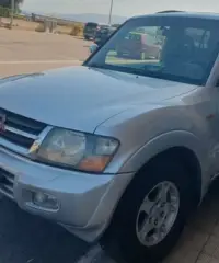 Mitsubishi Pajero 3.2 16V DI-D 3p. GLS1 Mitsubishi Pajero 3.2 16V DI-D 3p. GLS1