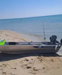 Fuoribordo 4cv 2 tempi evinrude Fuoribordo 4cv 2 tempi evinrude