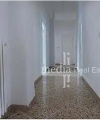 Appartamento in Affitto - zona roma
