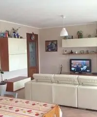 Villa di 7 locali in Affitto - zona MORRONA Villa di 7 locali in Affitto - zona MORRONA