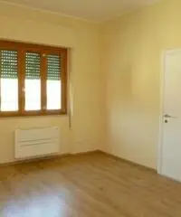 Poggibonsi: Ufficio Altro Poggibonsi: Ufficio Altro