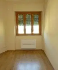 Poggibonsi: Ufficio Altro Poggibonsi: Ufficio Altro
