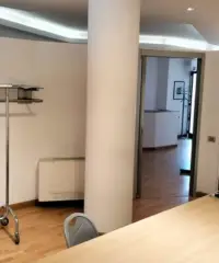 Cagliari via Biasi locale commerciale 170 mq Cagliari via Biasi locale commerciale 170 mq