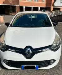 RENAULT CLIO 1.5 dCi COSTUME NATIONAL RENAULT CLIO 1.5 dCi COSTUME NATIONAL