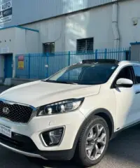 Kia Sorento 2.2 CRDi AWD Feel Rebel Kia Sorento 2.2 CRDi AWD Feel Rebel