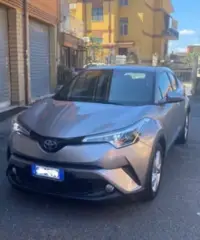 Toyota c-hr (2016-2023) Toyota c-hr (2016-2023)