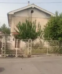 Appartamento con giardino Appartamento con giardino